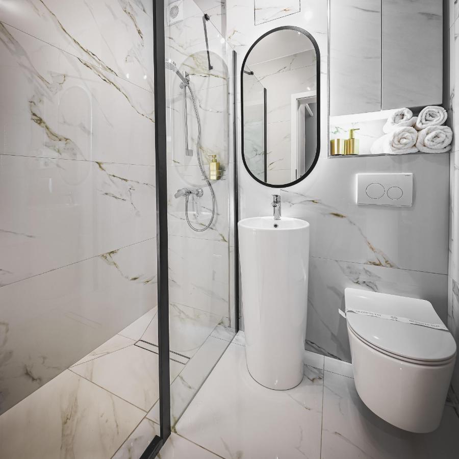 Central Luxury Home Timişoara Buitenkant foto